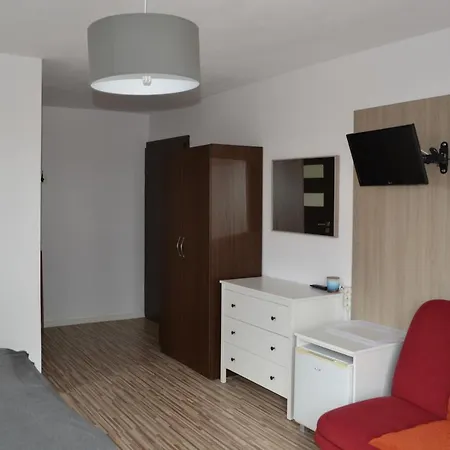 D.w Nawigator * Ostrowo (Puck)