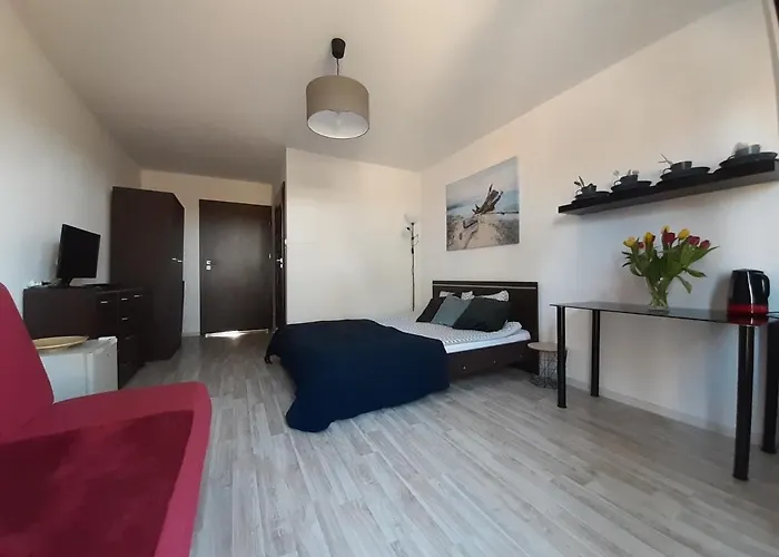 D.w Nawigator * Ostrowo (Puck)