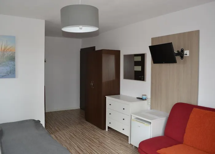 D.w Nawigator * Ostrowo (Puck)