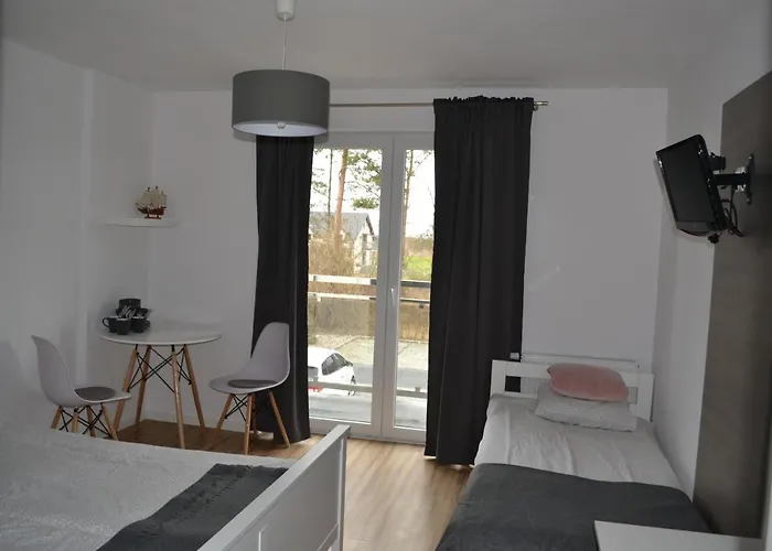 Δωμάτια σε οικογενειακή κατοικία D.w Nawigator *